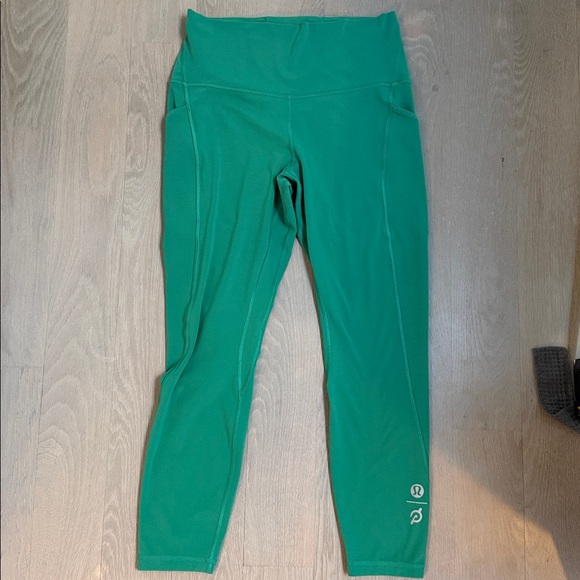 Lululemon Peloton Align Leggings, EUC, sz 10, Green - Picture 4 of 7
